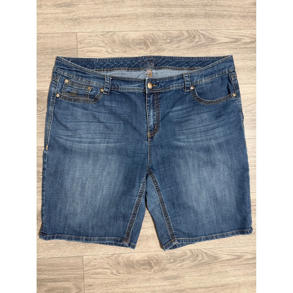 Melissa McCarthy Seven7 Womens Plus Size 26W Blue Denim Shorts Stretch Curvy